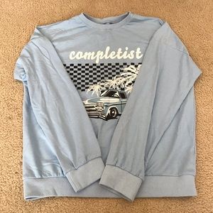 RARE AND CUTE VINTAGE PASTEL BLUE SWEATSHIRT 💙